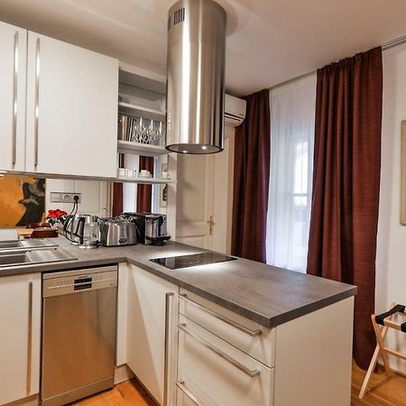 Romantic Apartment Prague Near Charles Bridge מראה חיצוני תמונה