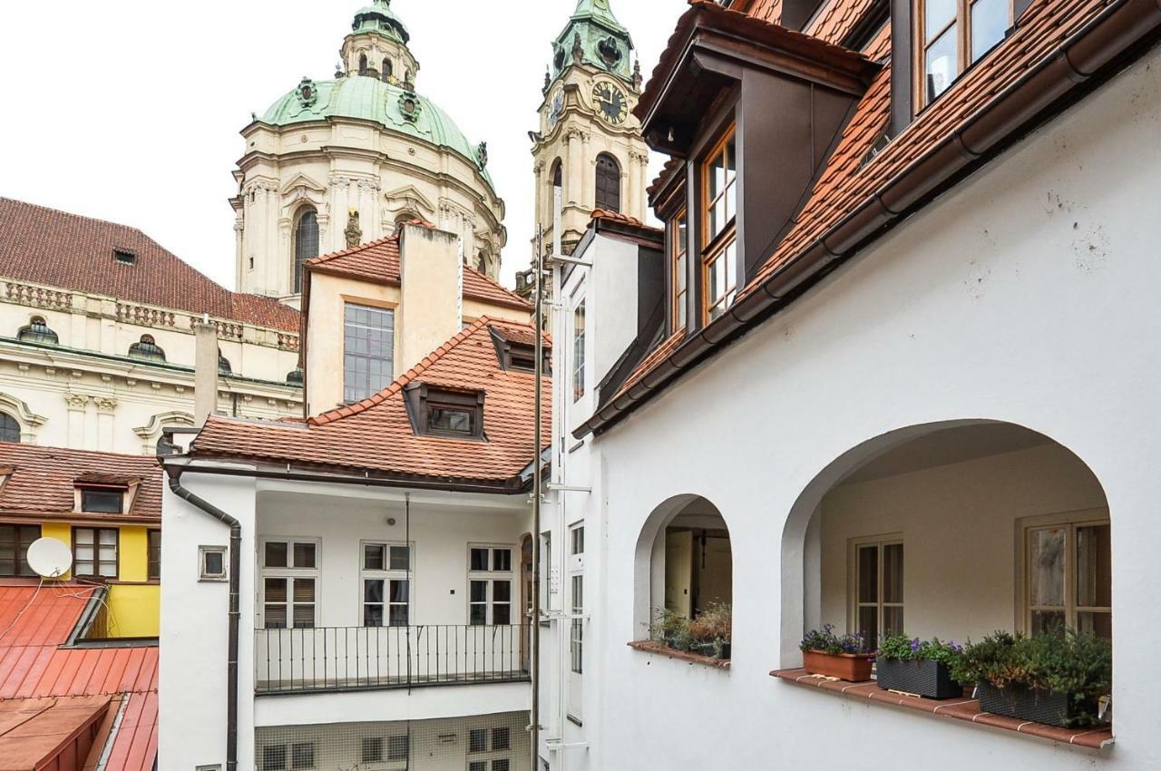 Romantic Apartment Prague Near Charles Bridge מראה חיצוני תמונה